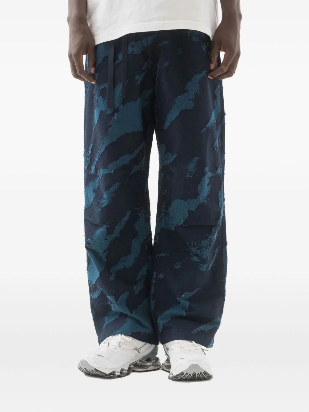 Bonsai Camouflage-Print Cargo Trousers - Image 3
