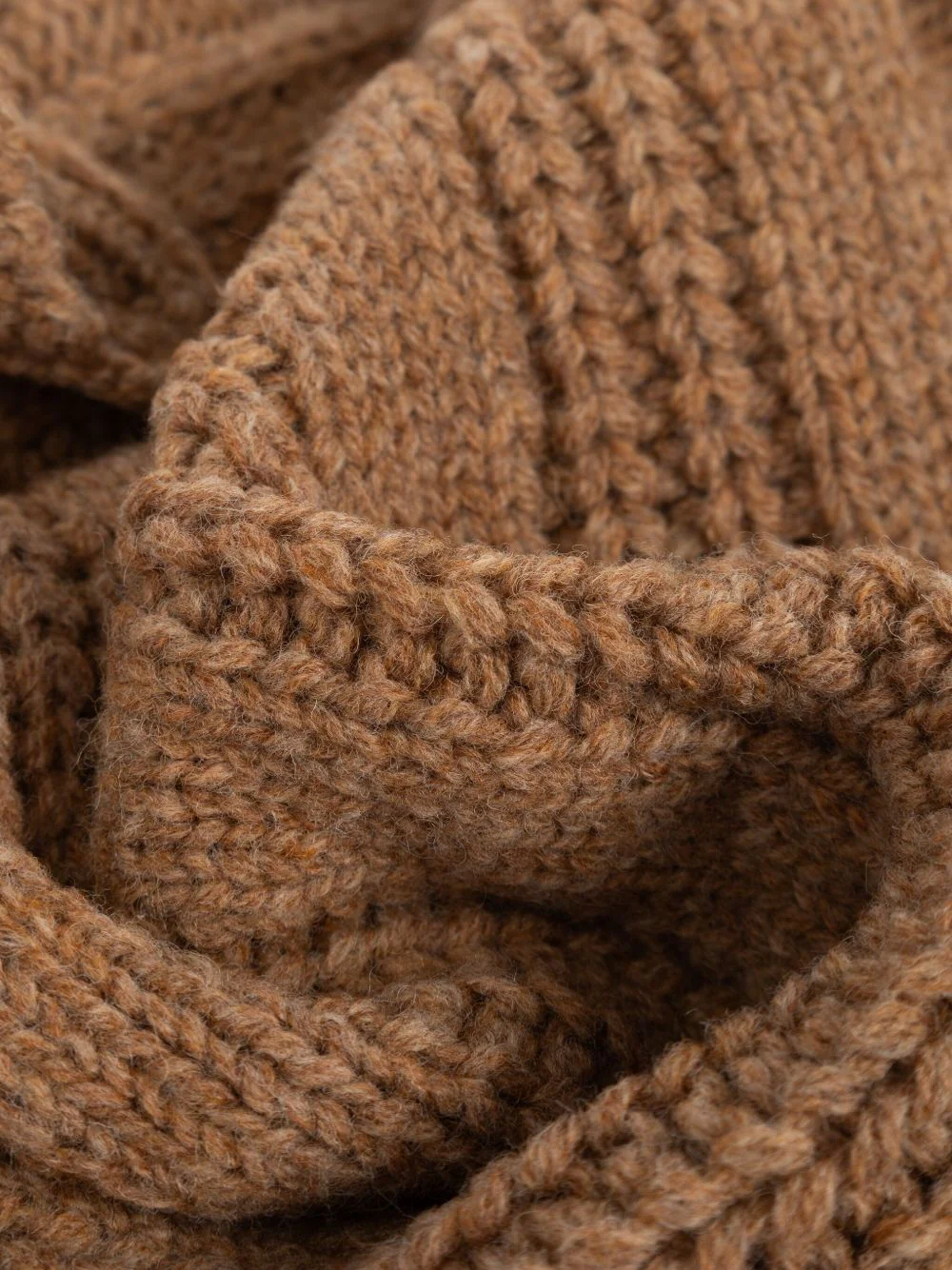 Chunky-Knit Scarf - Image 2