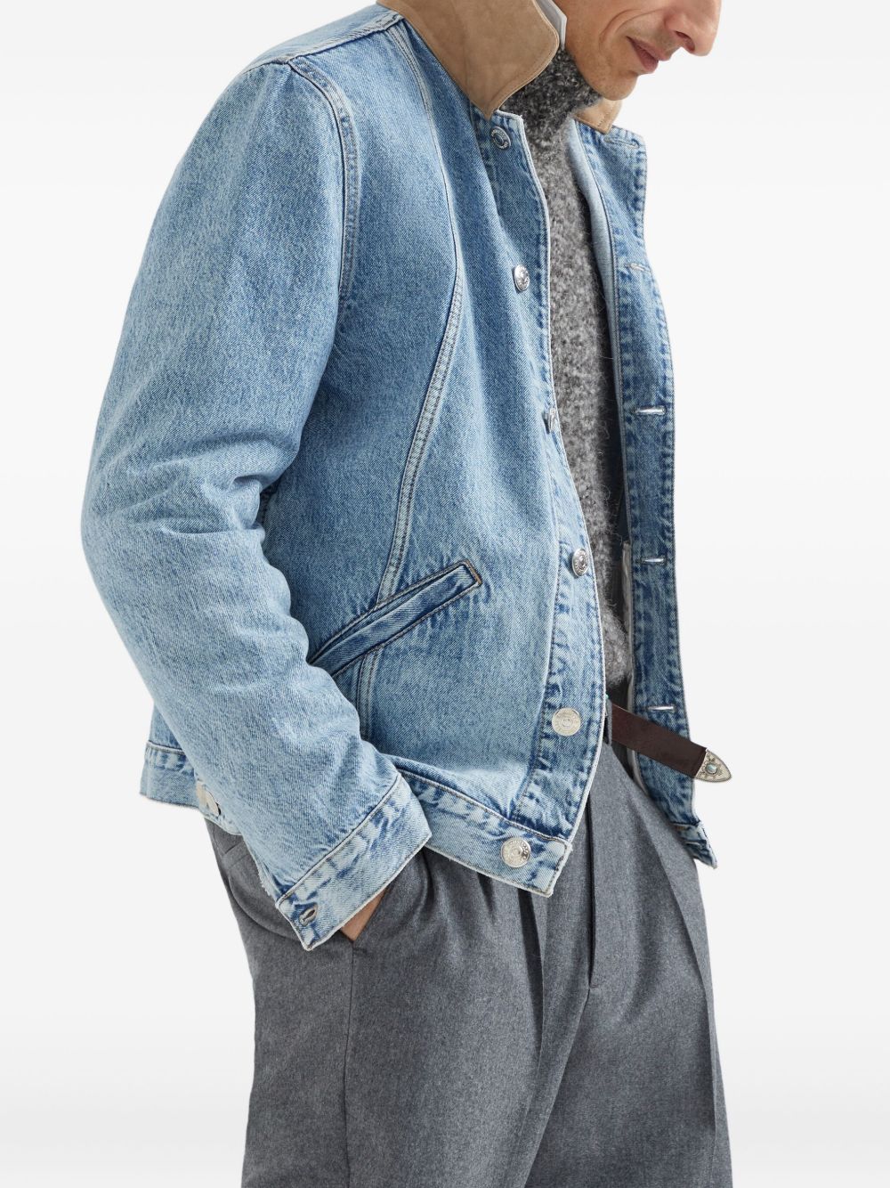 Contrasting-Collar Denim Jacket - Image 3