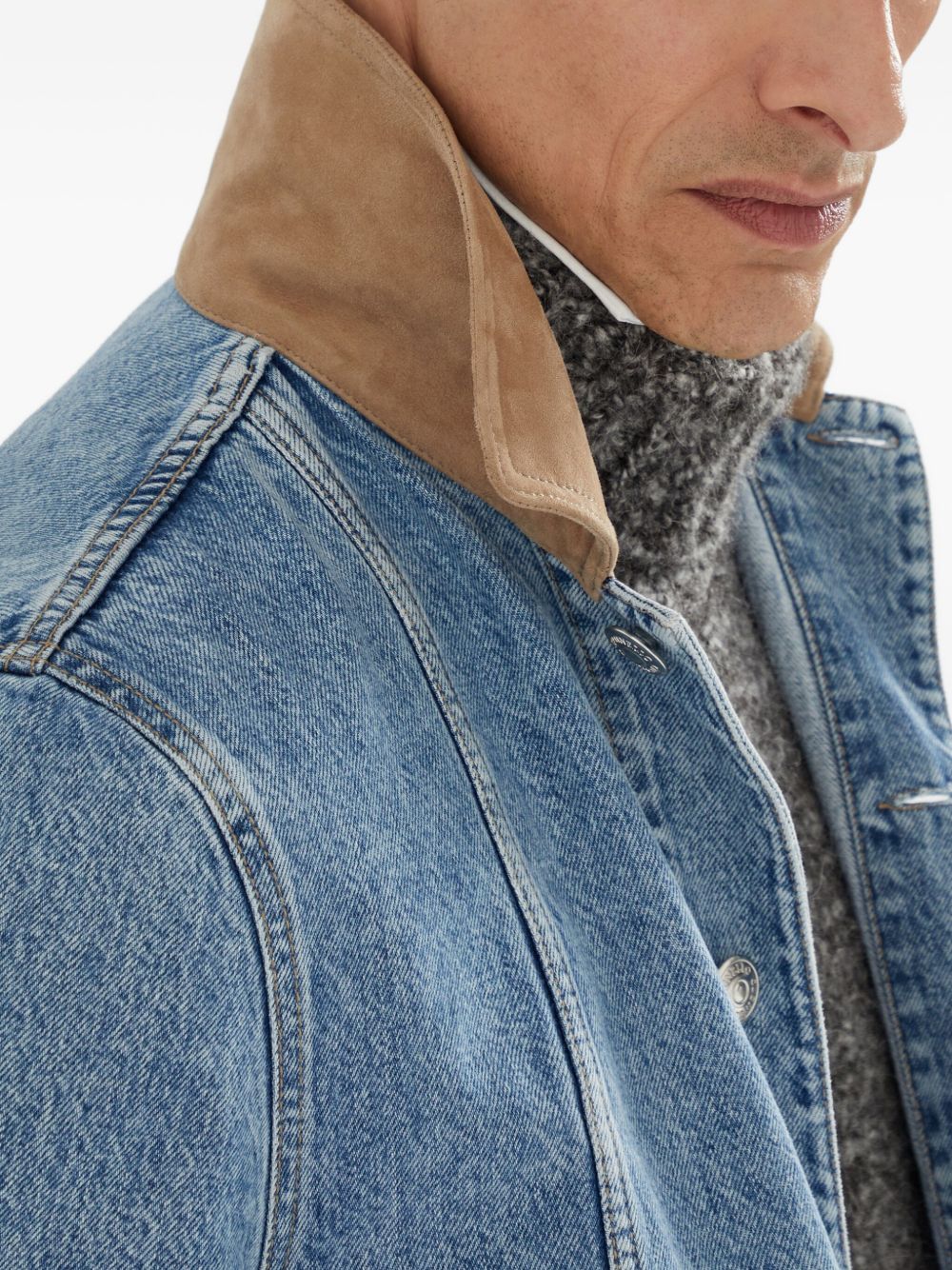 Contrasting-Collar Denim Jacket - Image 4