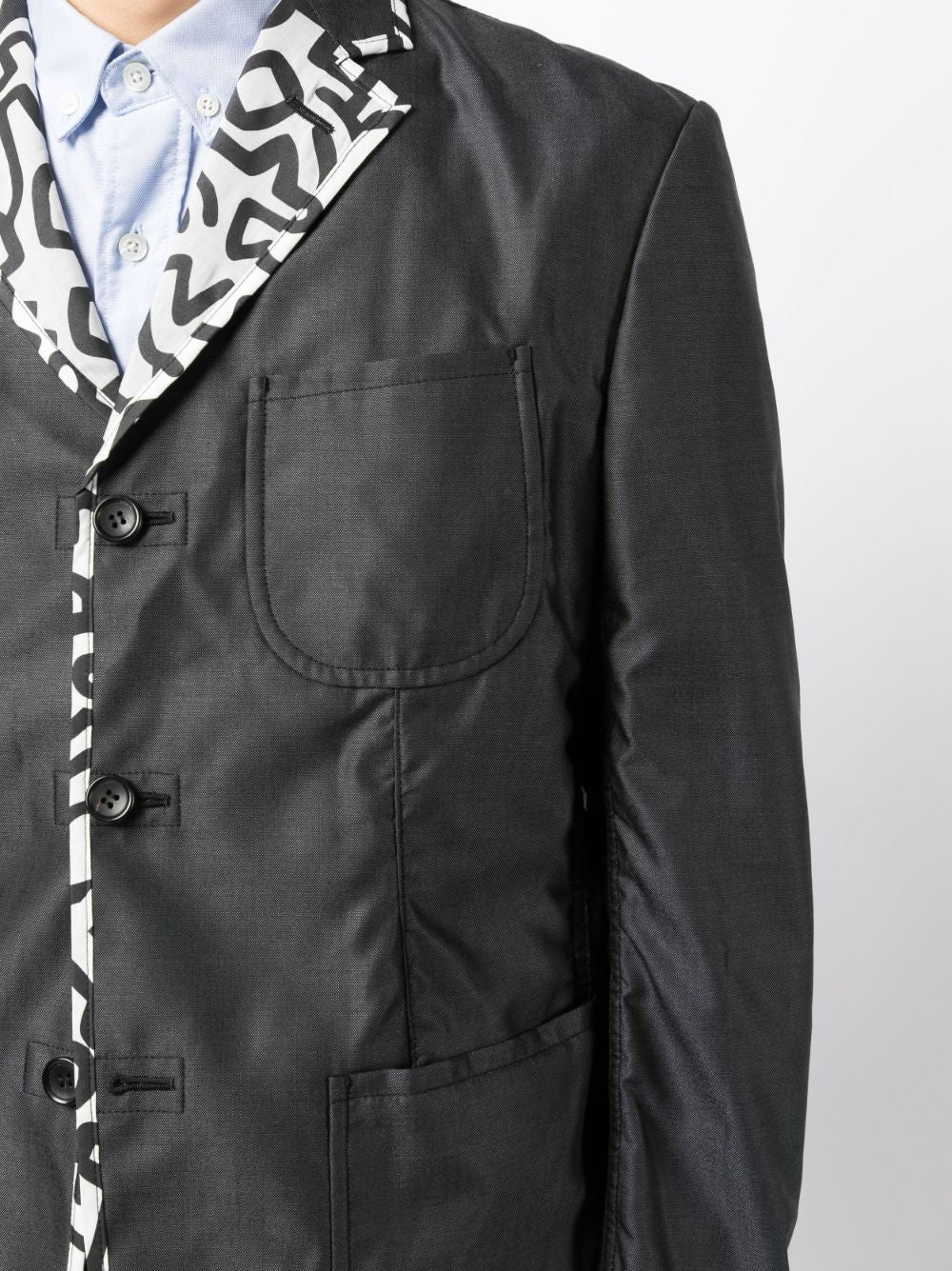 Contrasting-Trim Buttoned Blazer - Image 5