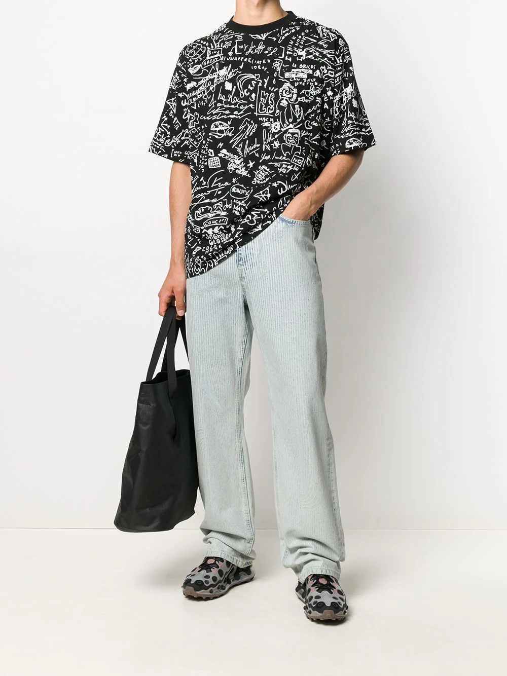 Doodle Print T-Shirt - Image 5