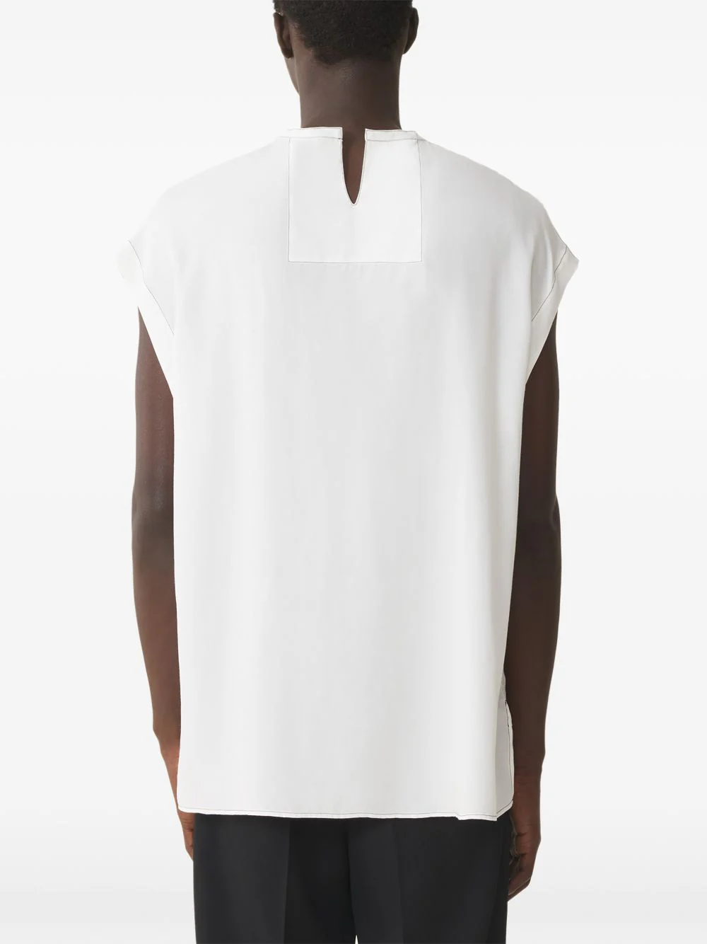 Gaphic-Print T-Shirt - Image 5