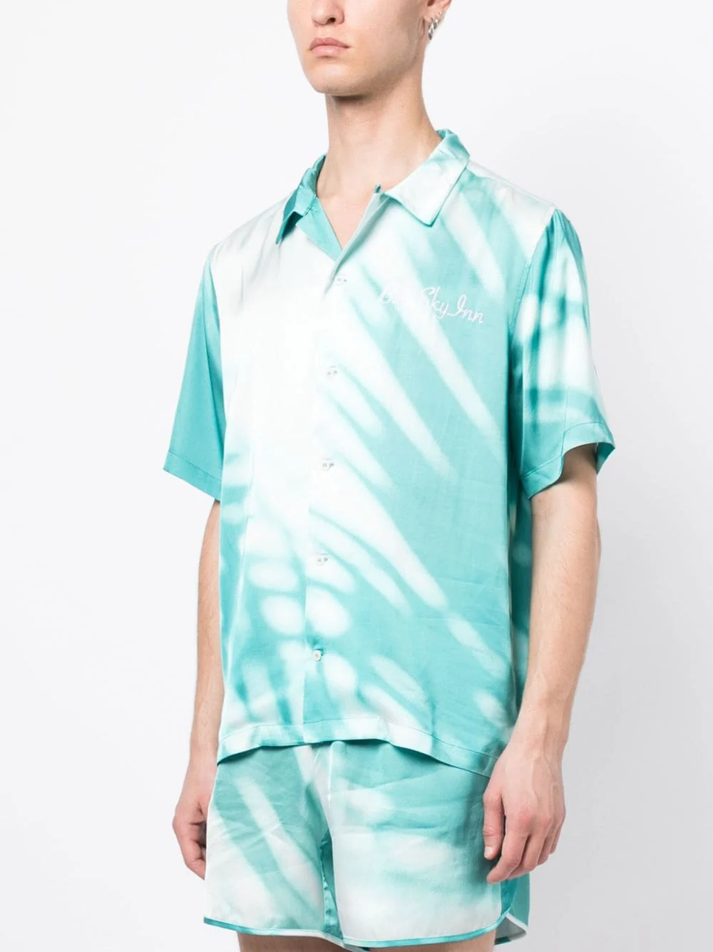 Graphic-Print Short-Sleeve Shirt - Image 3