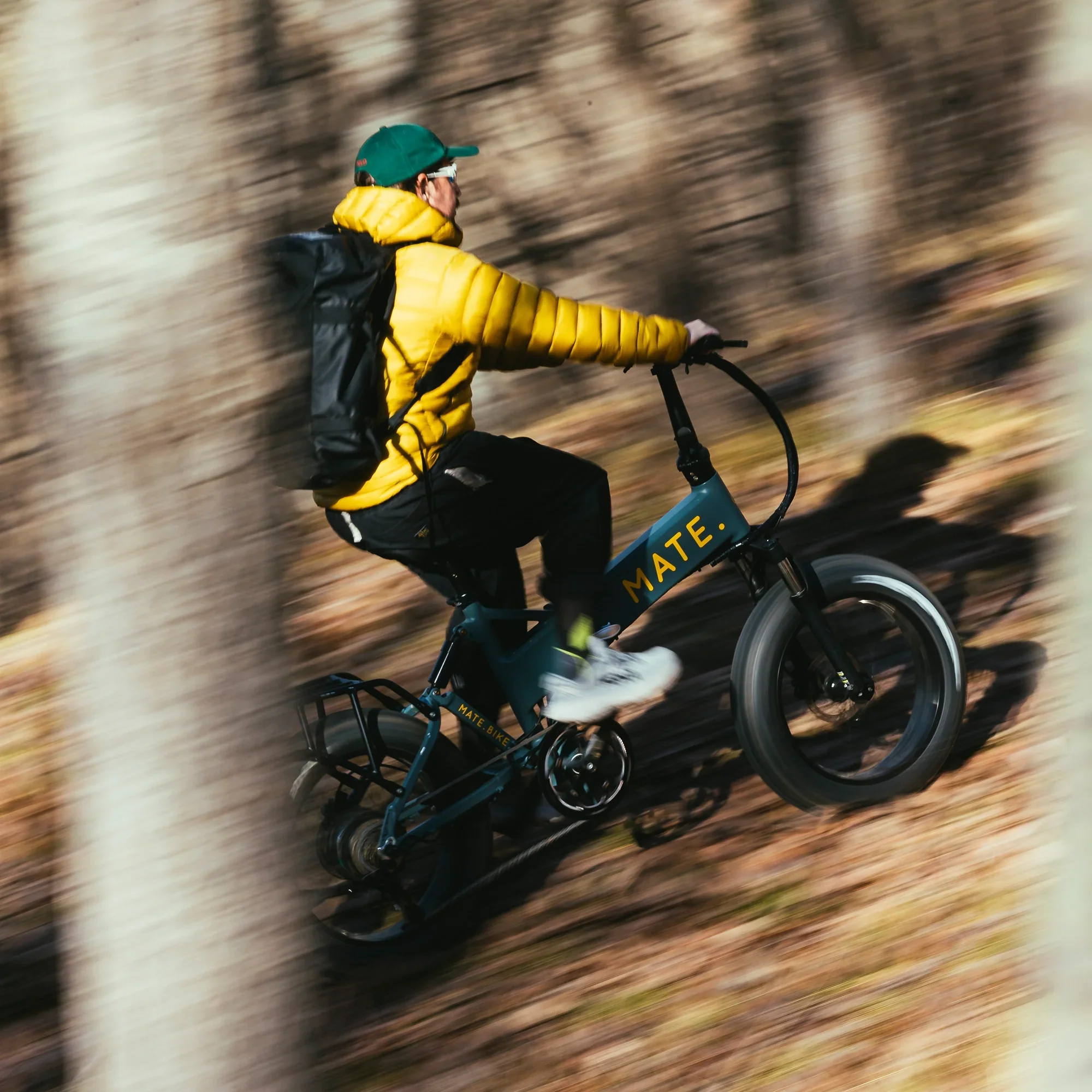 Mate X 250W Jet Grey Bike - Image 2