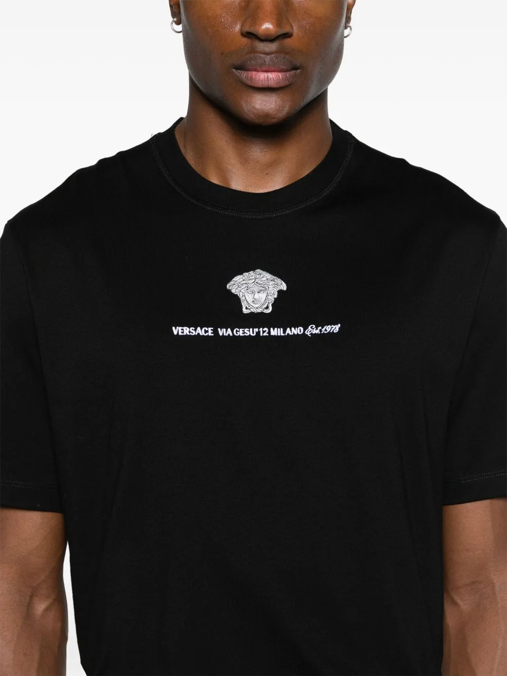 Medusa Milano Embroidered T-Shirt - Image 4