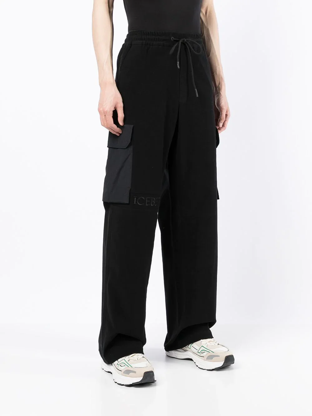 Side Cargo-Pocket Trousers - Image 3