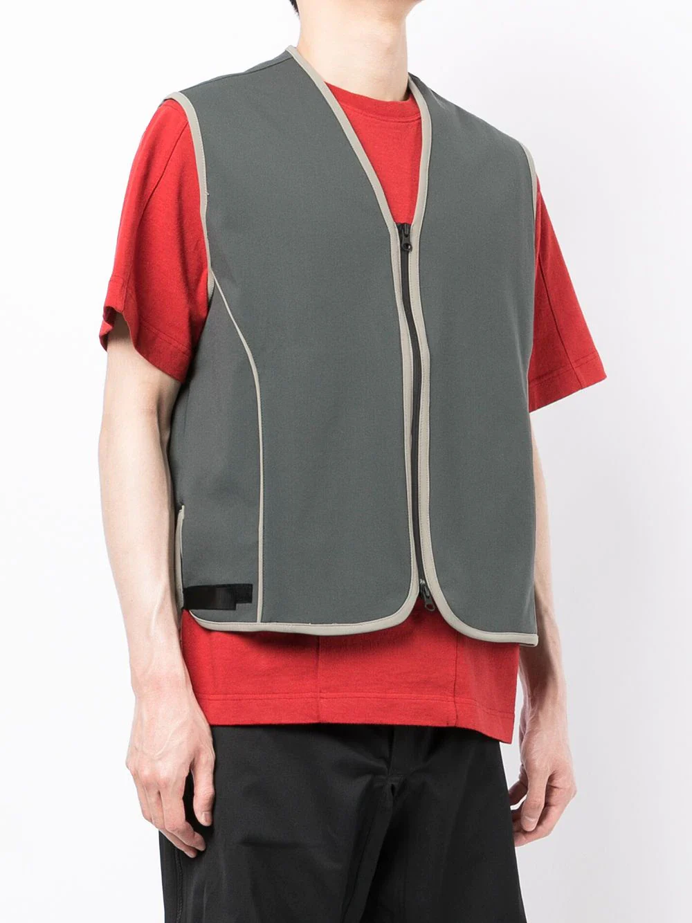 Sleeveless Zip-Up Gilet - Image 3