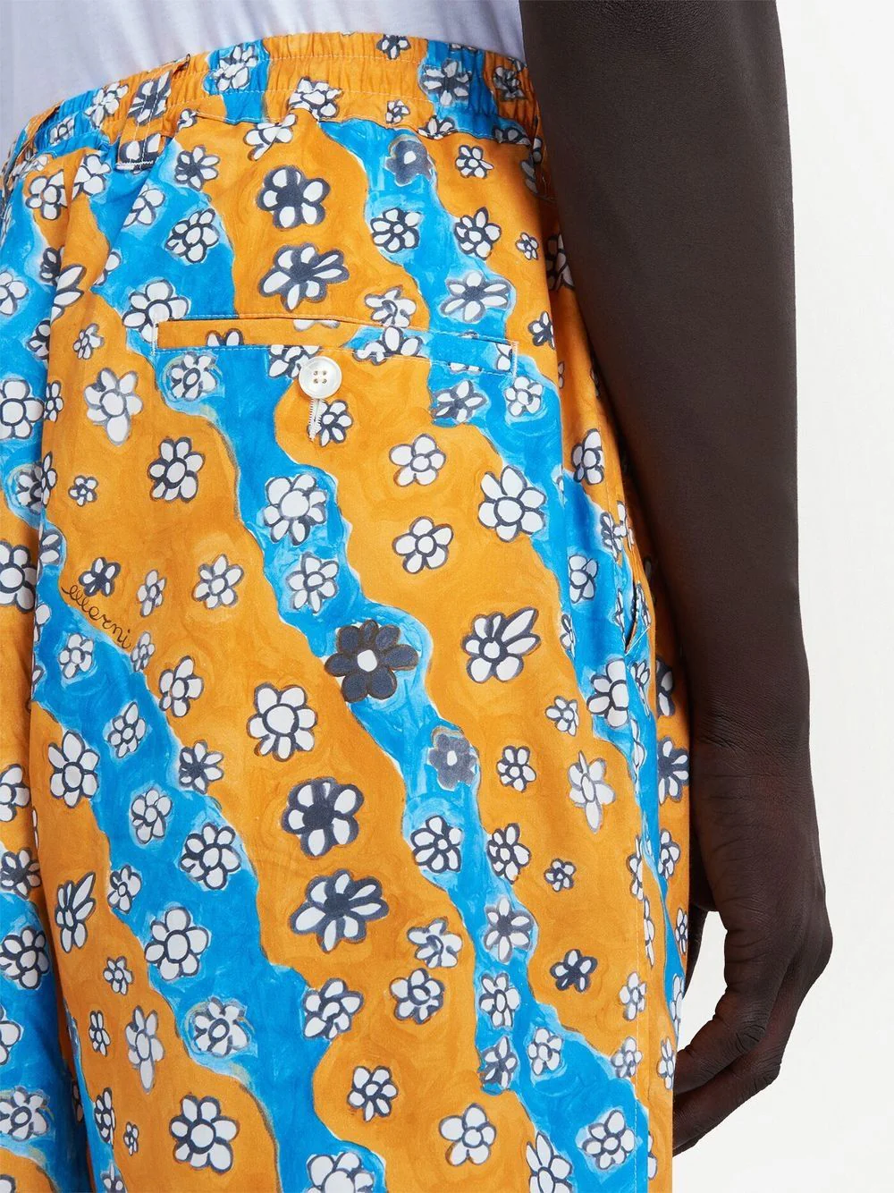 Wave Daisy-Print Shorts - Image 2