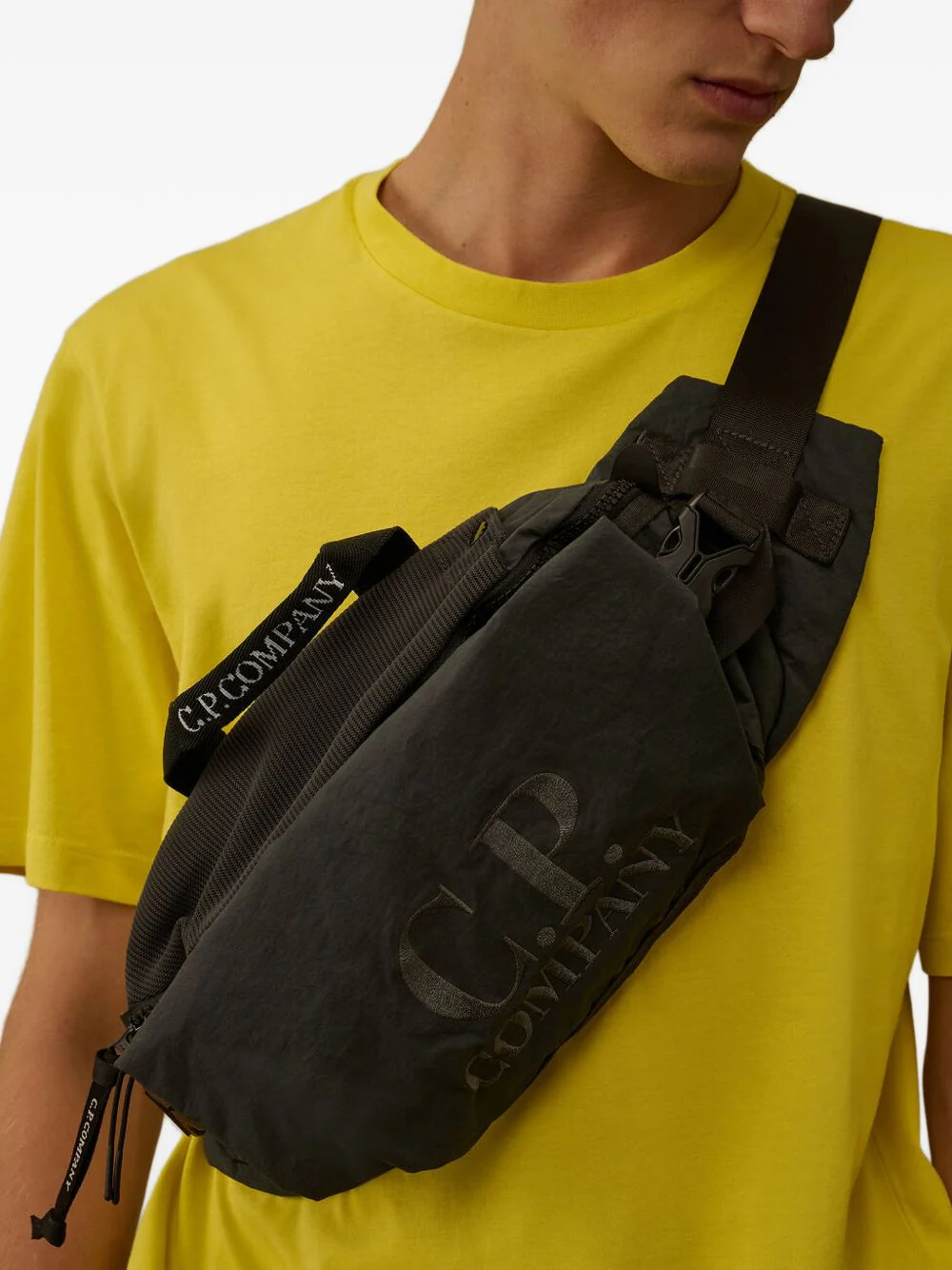 Zip-Up Belt Bag - Image 2