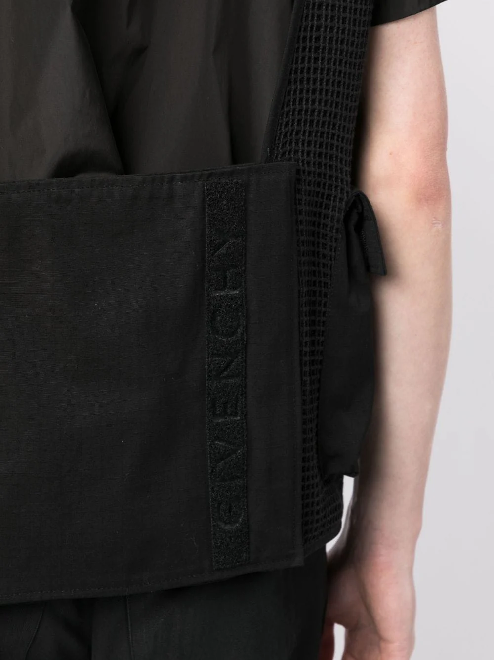 Zip-Up Cotton Cargo Gilet - Image 3